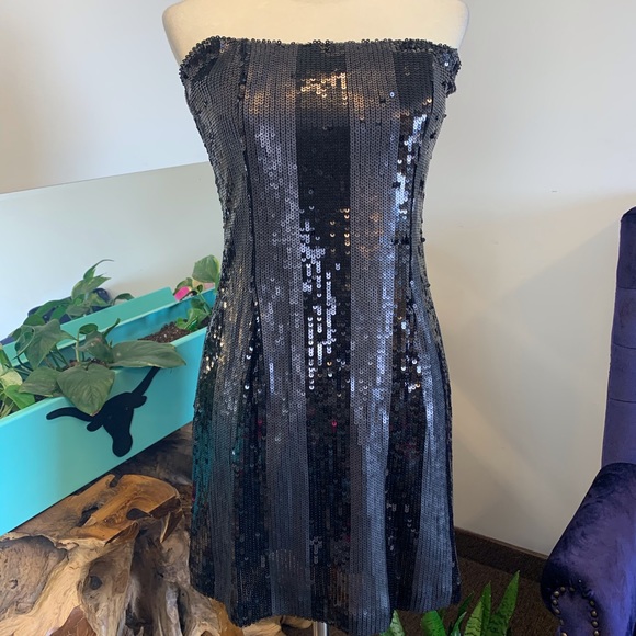 ABS Allen Schwartz Sequins Strapless dress - Picture 3 of 8